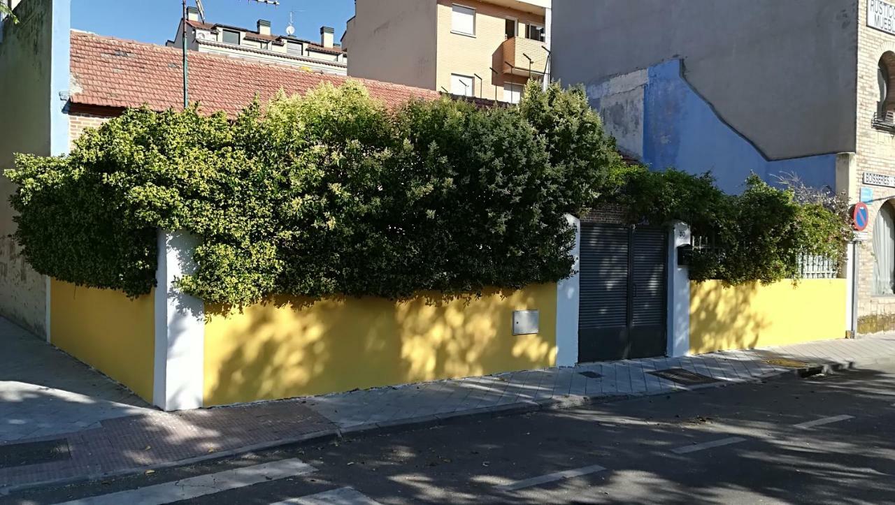 Villa "Luna De Segovia" Leganés Exterior photo